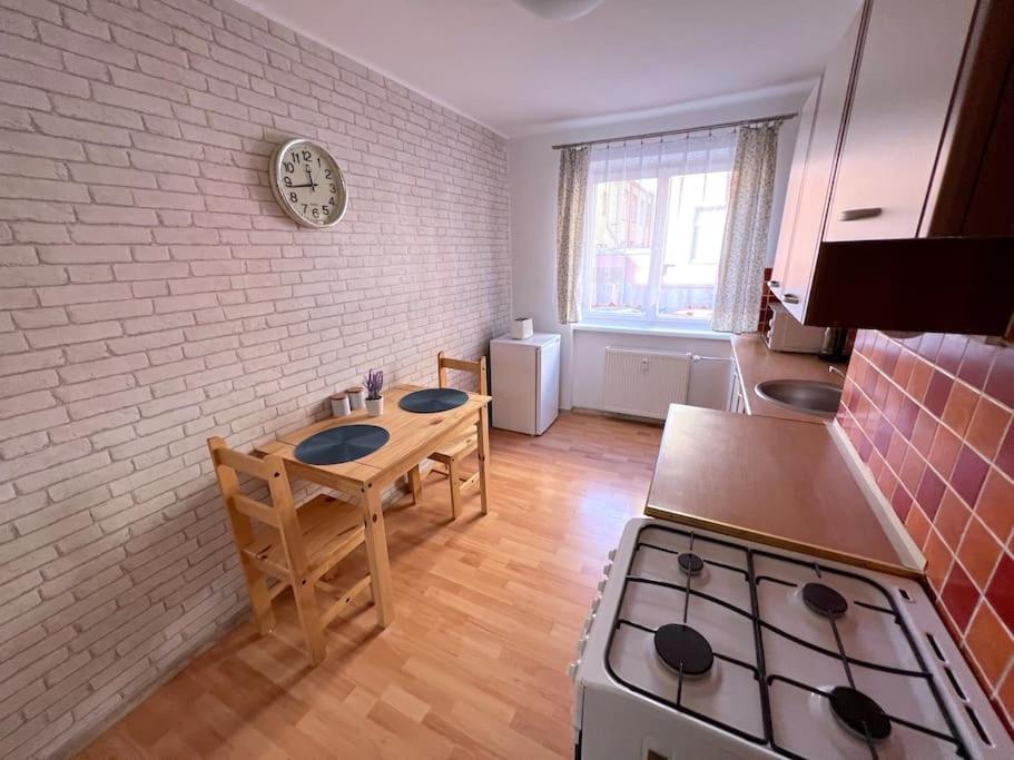 Apartman U Labe ジェチーン エクステリア 写真